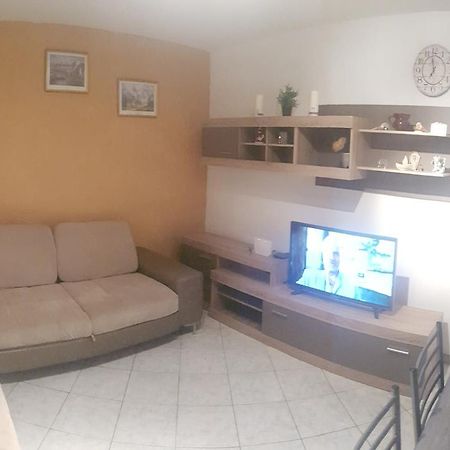 Apartman 4 Kilometar To City Centar Split Extérieur photo