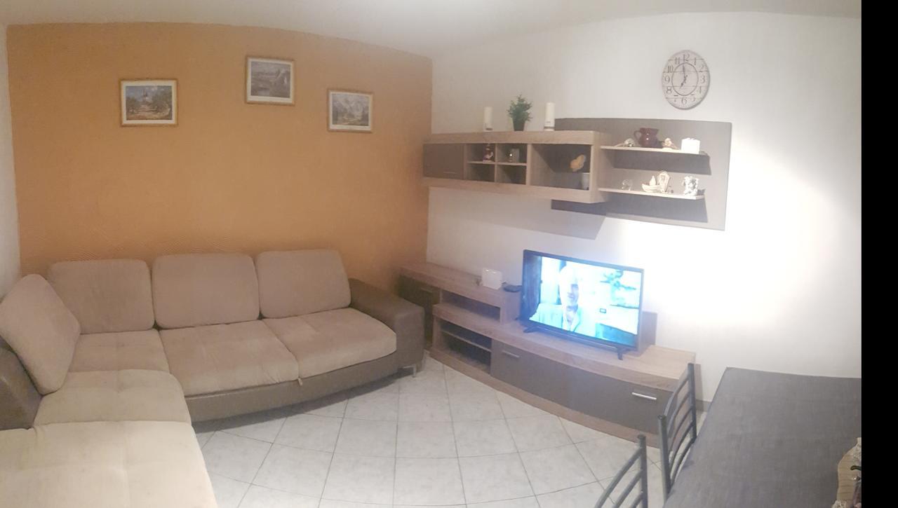Apartman 4 Kilometar To City Centar Split Extérieur photo