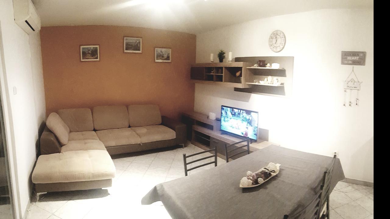 Apartman 4 Kilometar To City Centar Split Extérieur photo